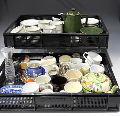 Lot 143 - An Apilco white and green gilt heightened tea...