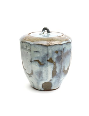 Lot 394 - Shigeyoshi Ichino (1942-2011) Vase and cover a...