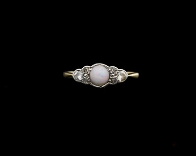 Lot 15 - An 18ct gold opal and diamond dress ring