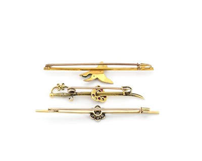 Lot 6 - Three gold bar brooches