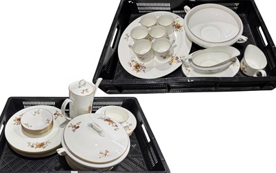 Lot 102 - A part set of Royal Worcester 'Autumn Gold' to...