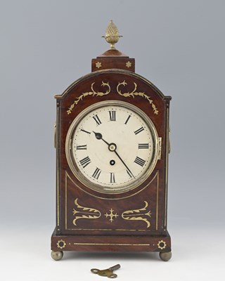 Lot 337 - A Regency mahogany bracket timepiece, circa...