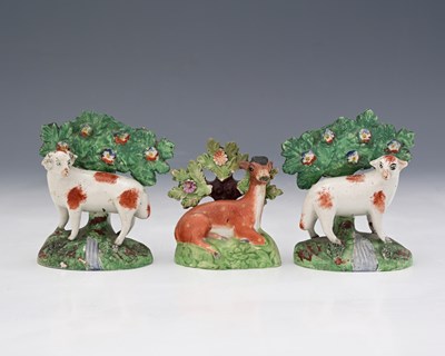 Lot 632 - A pair of Staffordshire pearlware figures of...