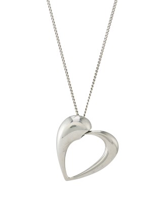 Lot 48 - Karim Rashid for Georg Jensen, a silver Year of the Heart necklace