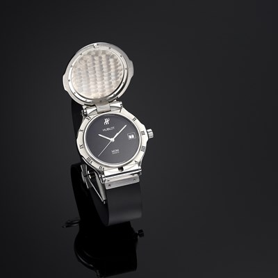 Lot 203 - Hublot, a stainless steel rare MDM 'Hunting' wrist watch