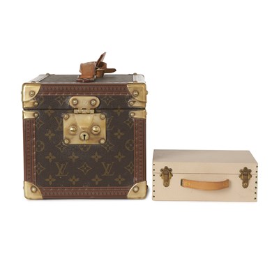 Lot 460 - Louis Vuitton, a monogram Boite Flacons vanity case.