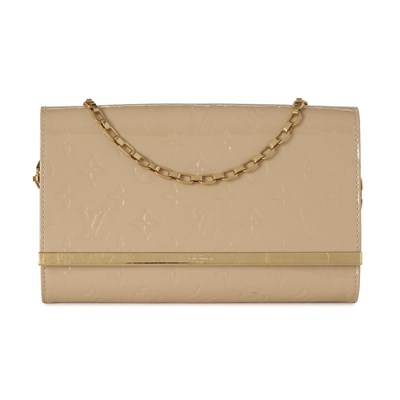 Lot 430 - Louis Vuitton, an Ana chain clutch.