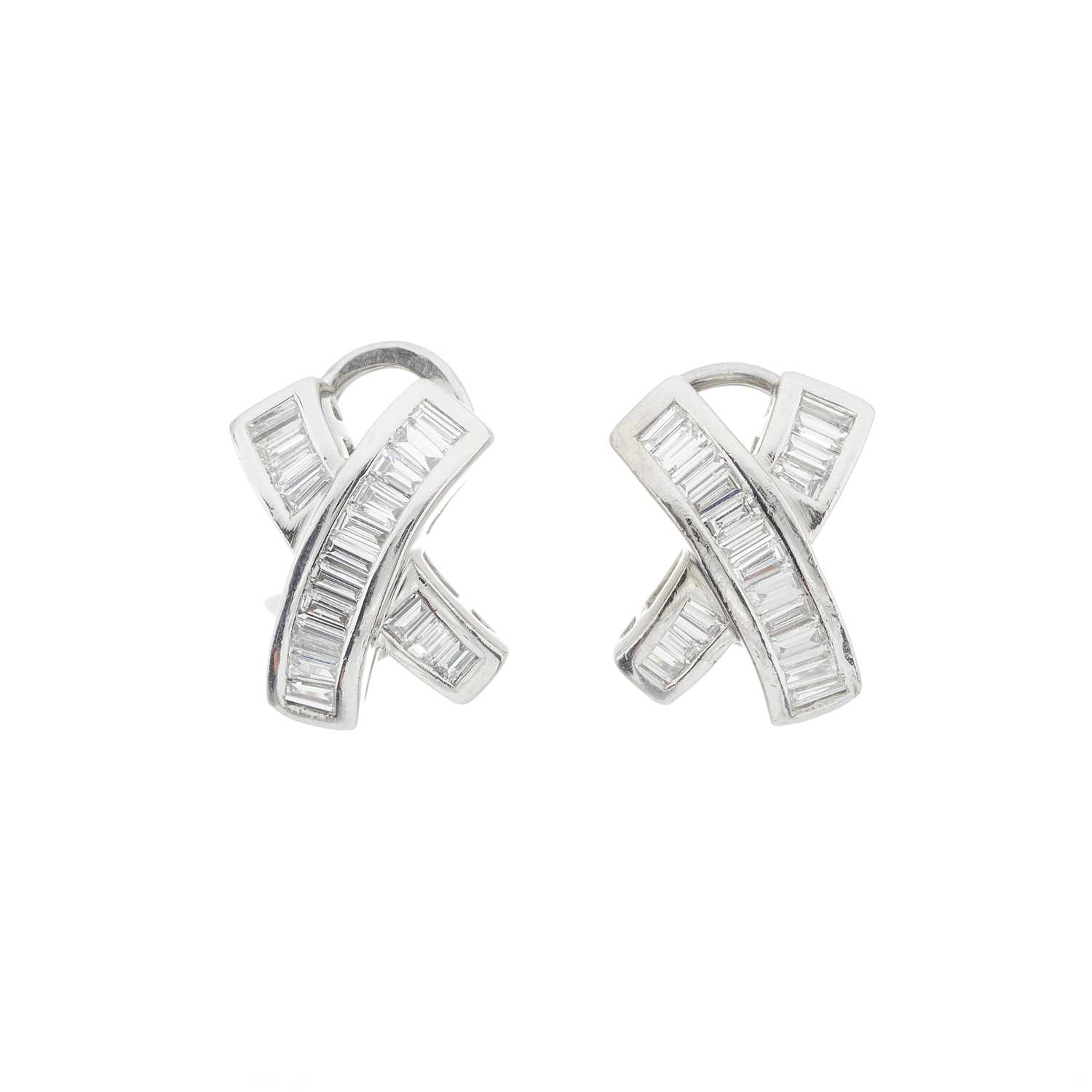 Lot 34 - A pair of platinum diamond cross earrings