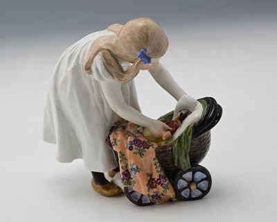 Lot 525 - Konrad Hentschel for Meissen, a porcelain...