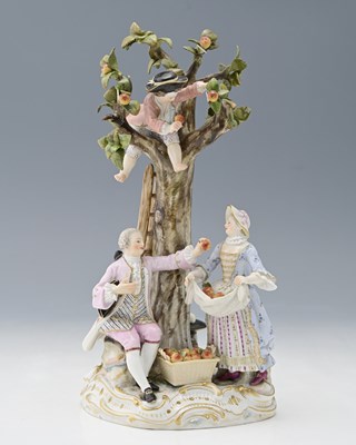 Lot 517 - Meissen, a porcelain figure group of apple...