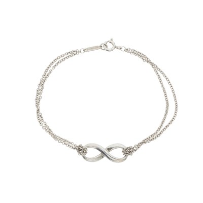 Lot 501 - Tiffany & Co., a silver Infinity bracelet.