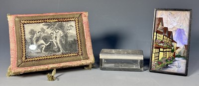 Lot 399 - A Georgian style fabric jewellery box, main...