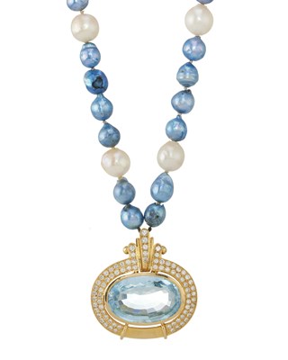 Lot 32 - An 18ct gold blue topaz and diamond pendant, with pearl chain