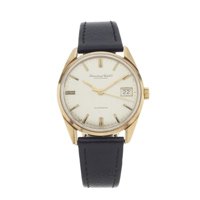 Lot 204 - IWC, a 9ct gold wrist watch