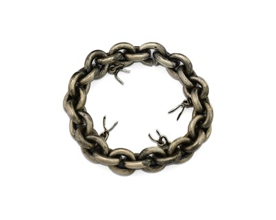 Lot 19 - A silver bracelet