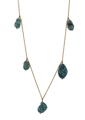 Lot 89 - A turquoise bead necklace