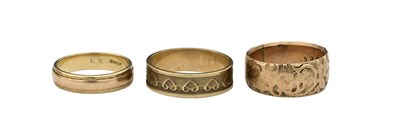 Lot 454 - Three 9ct gold band rings