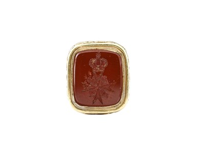 Lot 45 - A 19th century gold retractable pencil with carnelian intaglio terminal