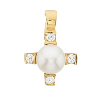 Lot 65 - A cultured pearl and diamond pendant
