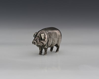 Lot 46 - An Edwardian silver novelty vesta case, by...