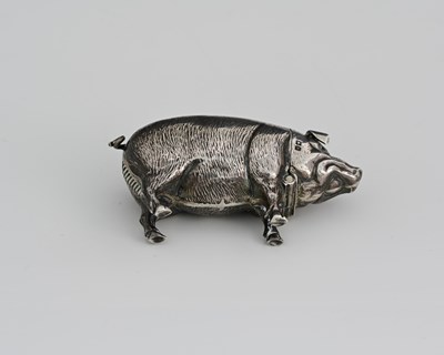 Lot 46 - An Edwardian silver novelty vesta case, by...