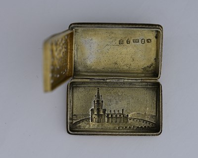 Lot 33 - A George IV silver gilt castle top vinaigrette,...