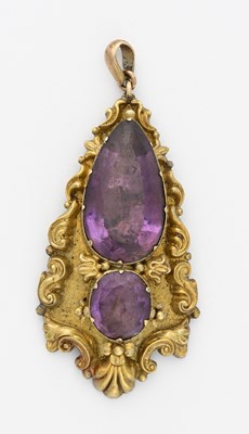 Lot 412 - A late Victorian amethyst pendant