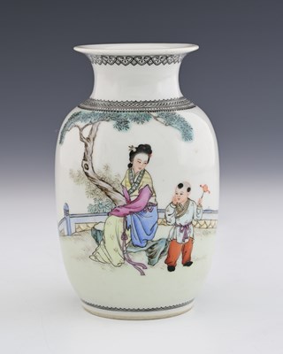 Lot 355 - A Chinese famille rose vase, Republican,...