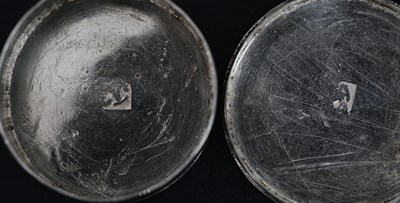 Lot 101 - A late seventeenth-century small silver box...
