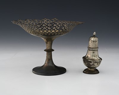 Lot 86 - A George V silver pierced pedestal dish, by...