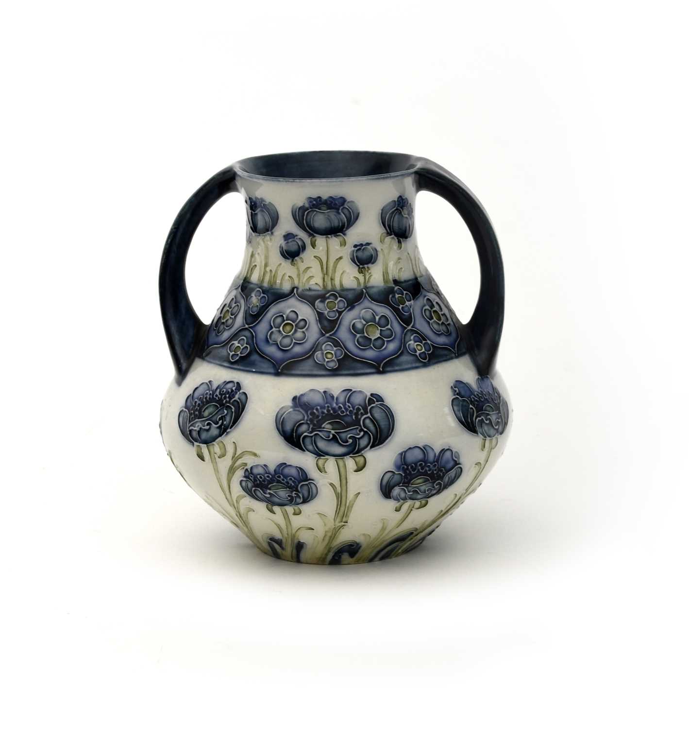 Lot 3 - 'Anemone' a James Macintyre & Co Florian Ware...