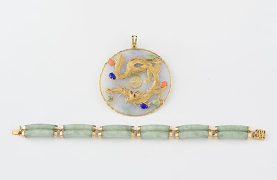 Lot 18 - A jade and gem-set pendant and bracelet
