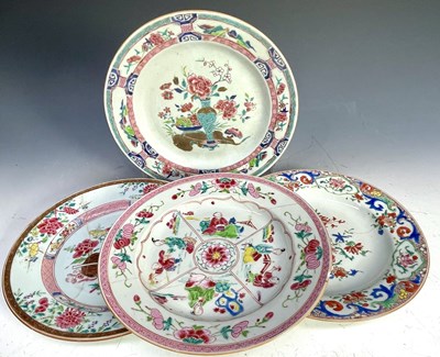 Lot 214 - Four Chinese export porcelain plates, each...
