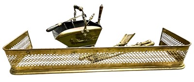 Lot 371 - A collection of mainly brass fireside...