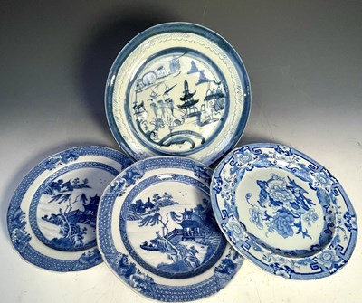 Lot 220A - A pair of Chinese export blue and white...