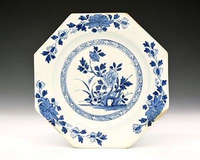 Lot 658 - Bow, a blue and white porcelain octagonal...