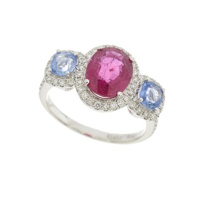 Lot 125 - An 18ct gold ruby and brilliant-cut diamond...