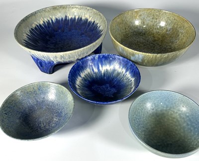 Lot 204 - A collection of crystalline and mottled glaze...