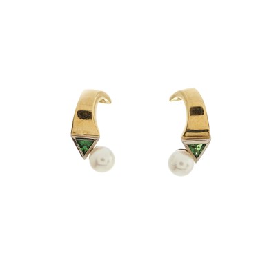 Lot 131 - A pair of 18ct bi-colour gold cultured pearl...