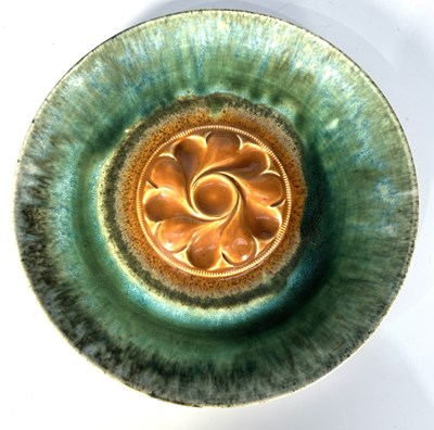 Lot 192 - A Ruskin crystalline charger with central...