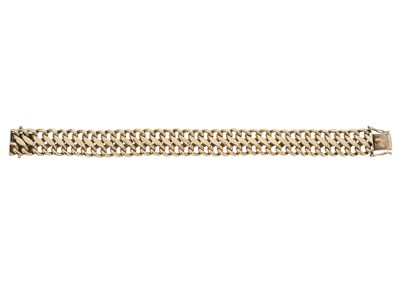 Lot 93 - A 9ct gold fancy-link bracelet