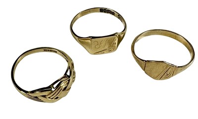 Lot 409 - Three rings