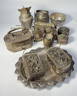 Lot 72 - A collection of eastern or oriental metalware,...