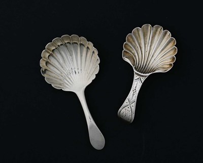 Lot 178 - A George III silver caddy spoon, by Peter and...