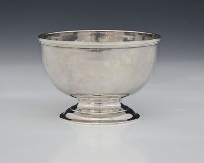 Lot 97 - A George II silver bowl, by William Gwillam,...
