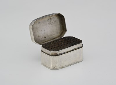 Lot 34 - A late eighteenth or nineteenth-century silver...