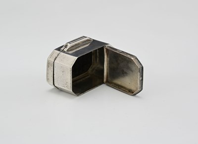 Lot 34 - A late eighteenth or nineteenth-century silver...