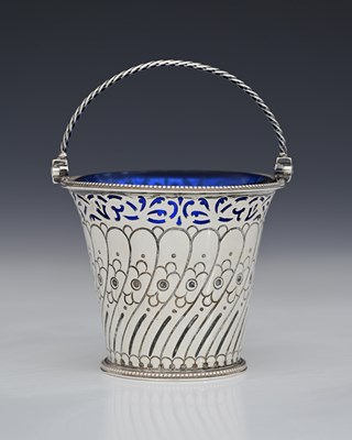 Lot 272 - A George III silver cream pail, by George Gray...