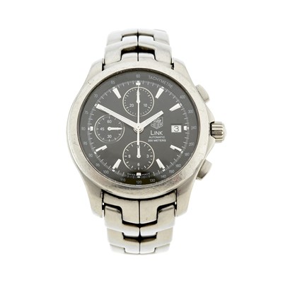 Lot 179 - Tag Heuer, a stainless steel Link chronograph...