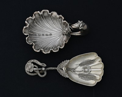 Lot 187 - A Victorian silver naturalistic caddy spoon,...